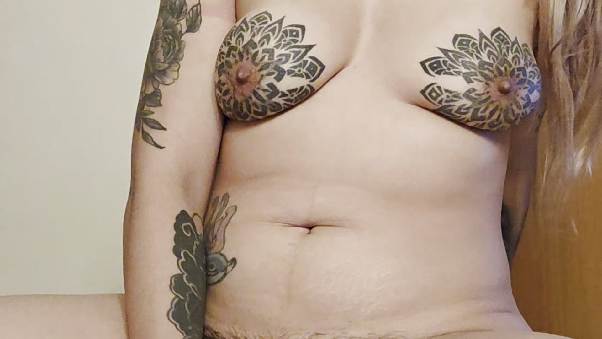 Orgasmus und squirt - vídeo de SilvyDiamond modelo de câmara