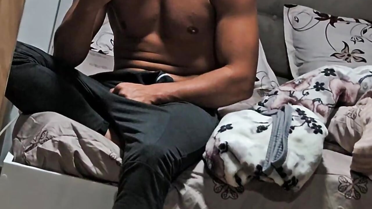 profile-intro-video-1775479033 - video van Iosiif cam-model