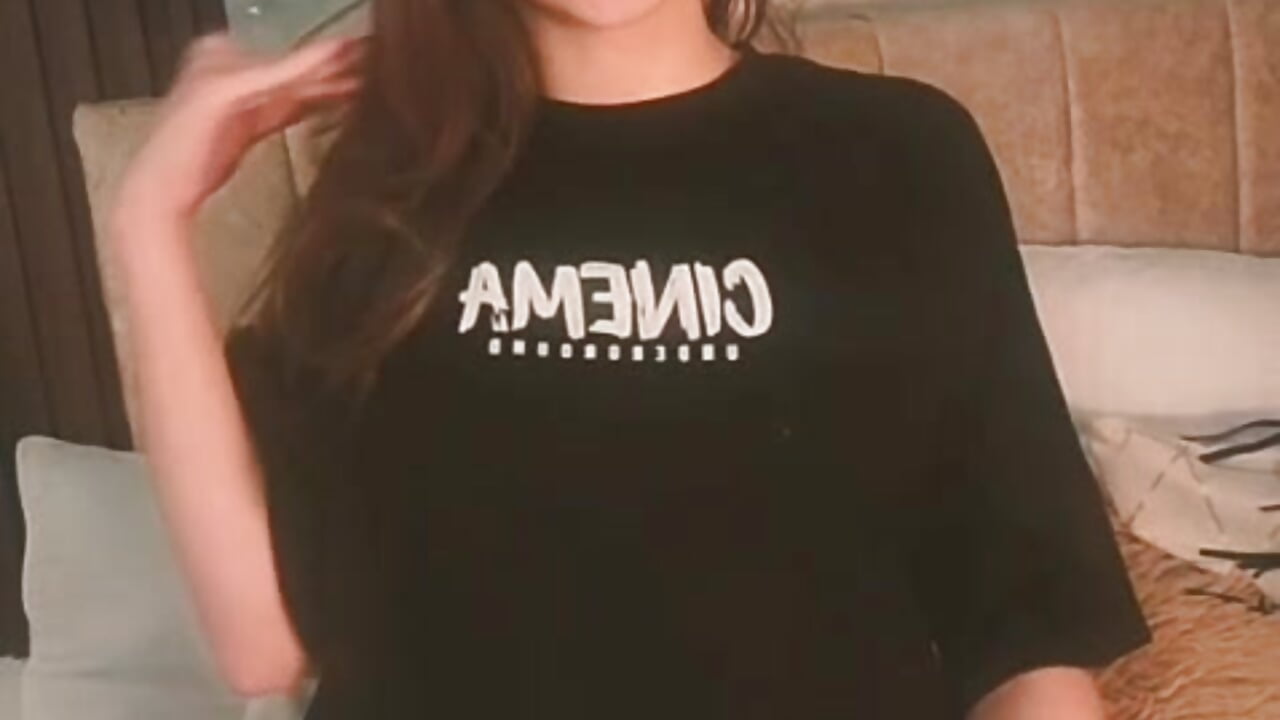 mm ❤ - video by scarlet_fox75 cam model