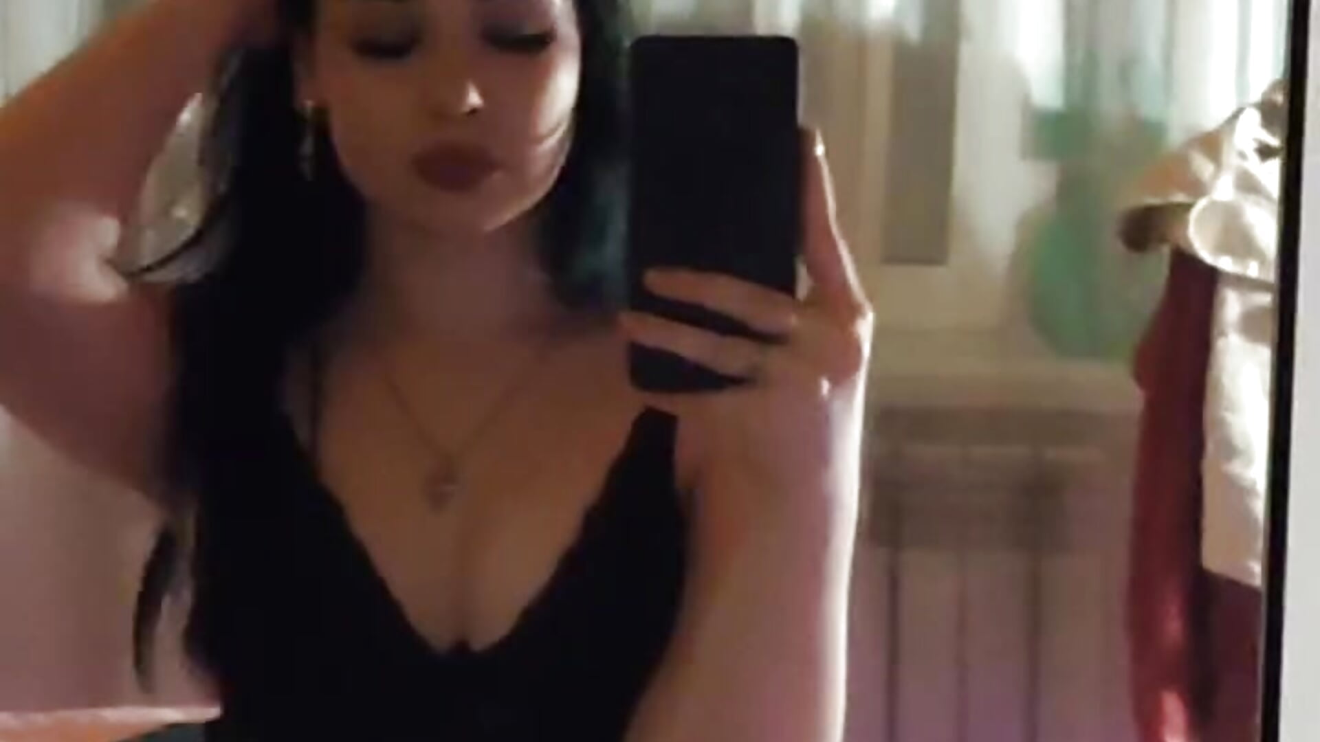 if u wanna know who i am - video Mia_Asterr kameramallilta