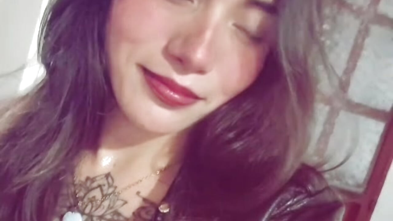 WhatsApp Video 2026-04-07 at 6.22.31 AM.mp4 - video av Cata_Jonees cam model