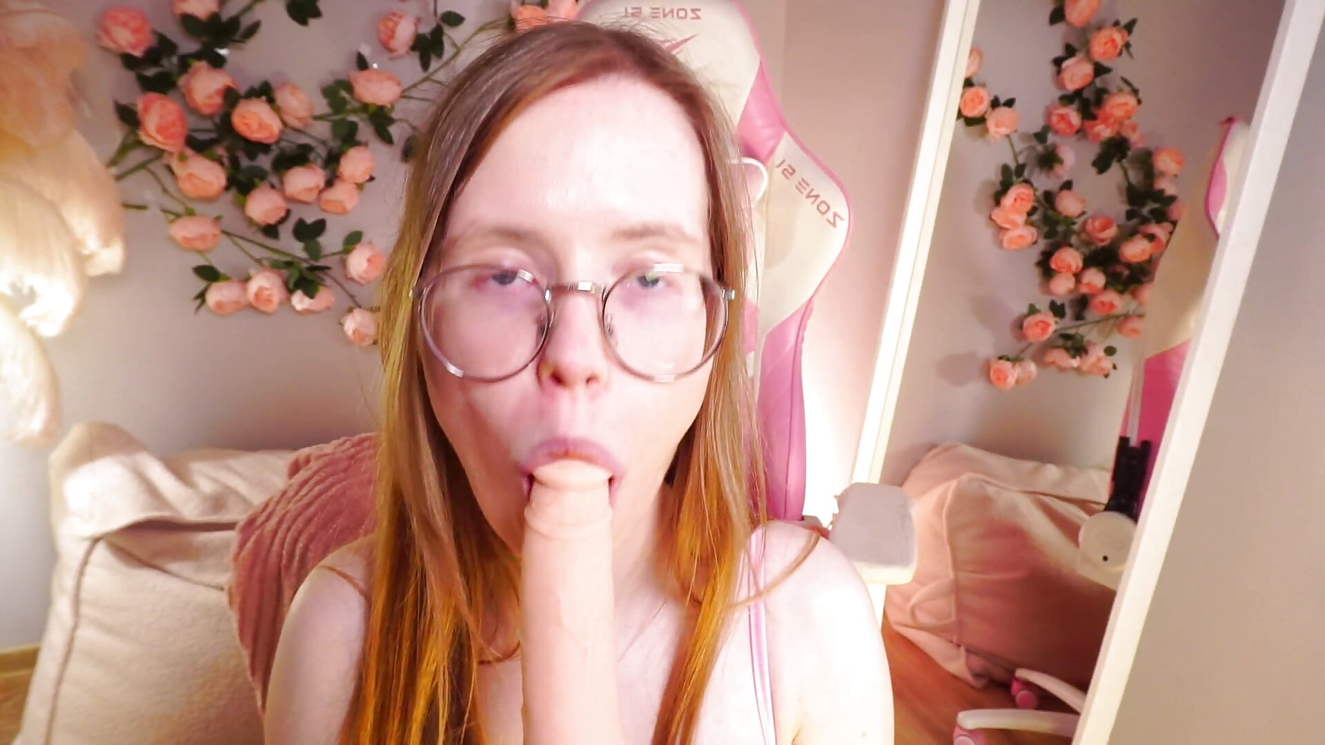 suck your cock ^^