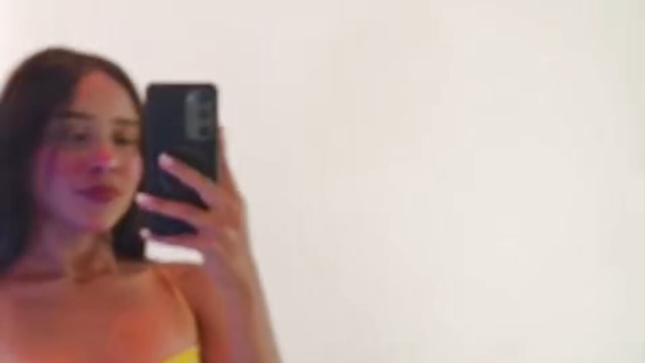 hi! - Vídeo de Becky_vega, modelo de vídeos