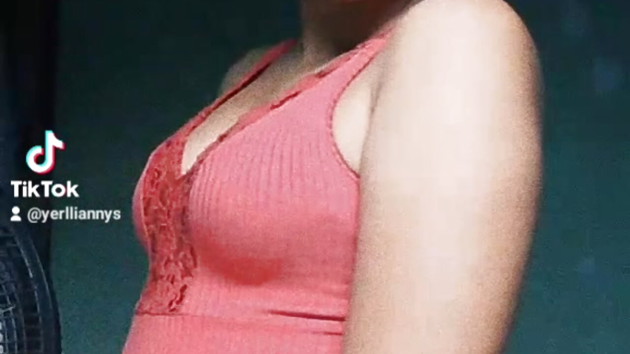 La linda 😘😘 - video av Cherry_0507 cam model