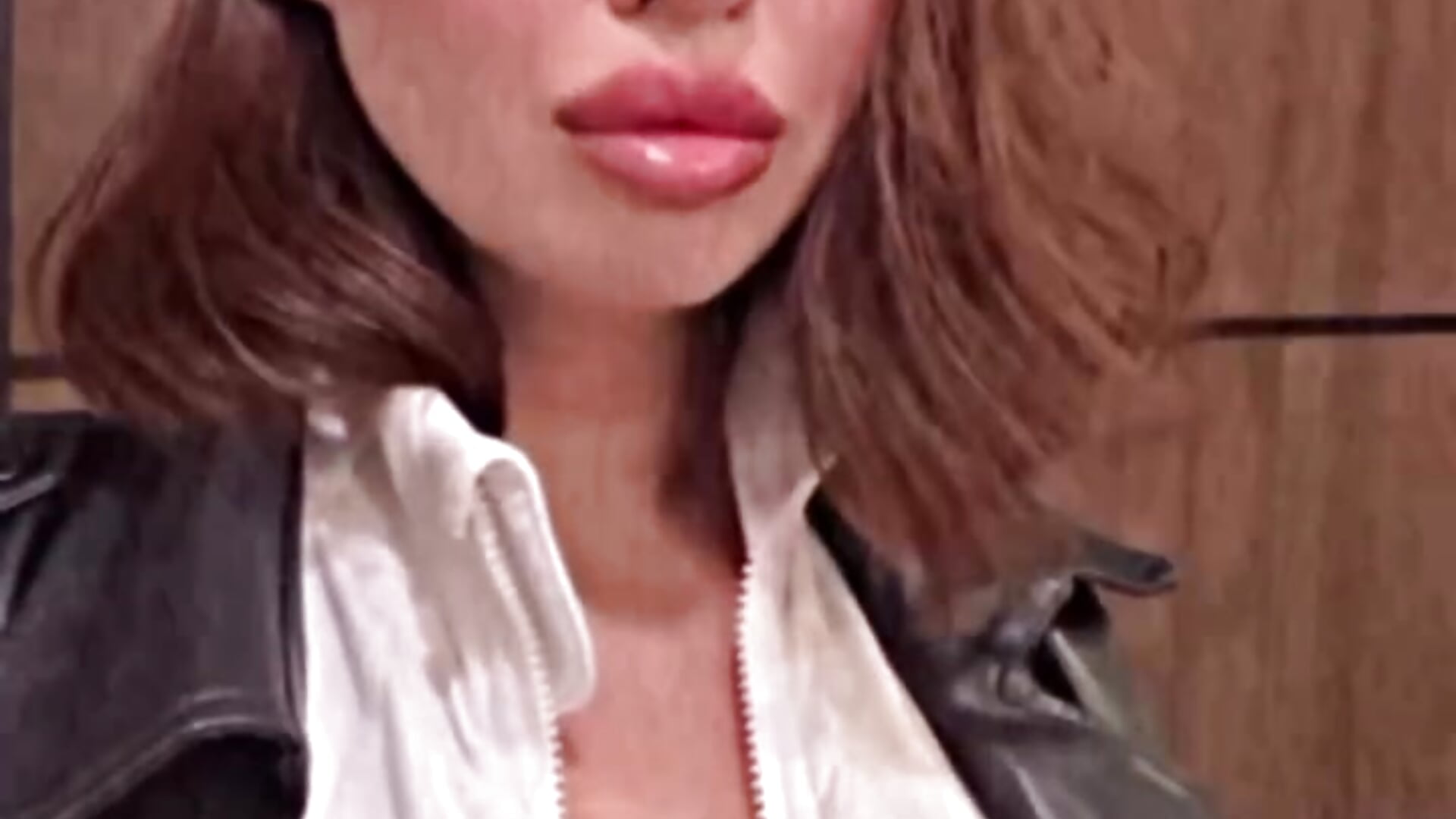 Me<З – video od webkamerové modelky _AnnaLewis
