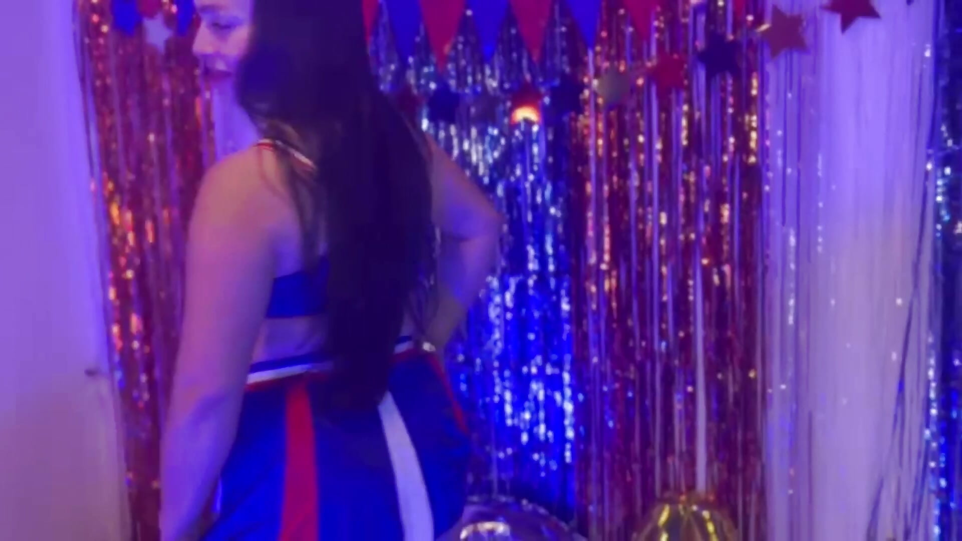 4 July 2025 - Vídeo de LucianaMadura1, modelo de vídeos