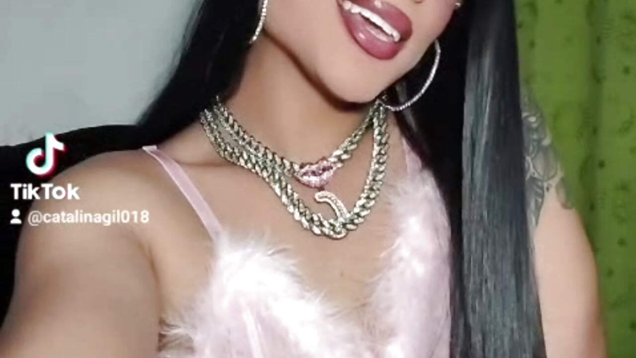 know me❤️ - video oleh model kamera Lamborghini_noa