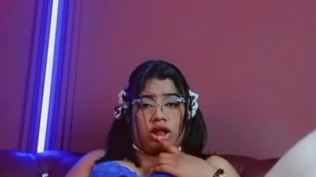 HEY BBY U BAD GIRL IS HERE