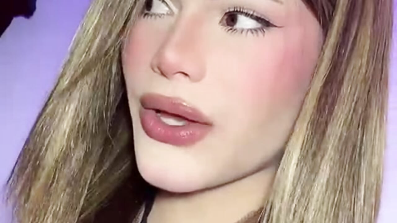 Usha_Cute – Popularny filmik modela sprzed kamerki 1857