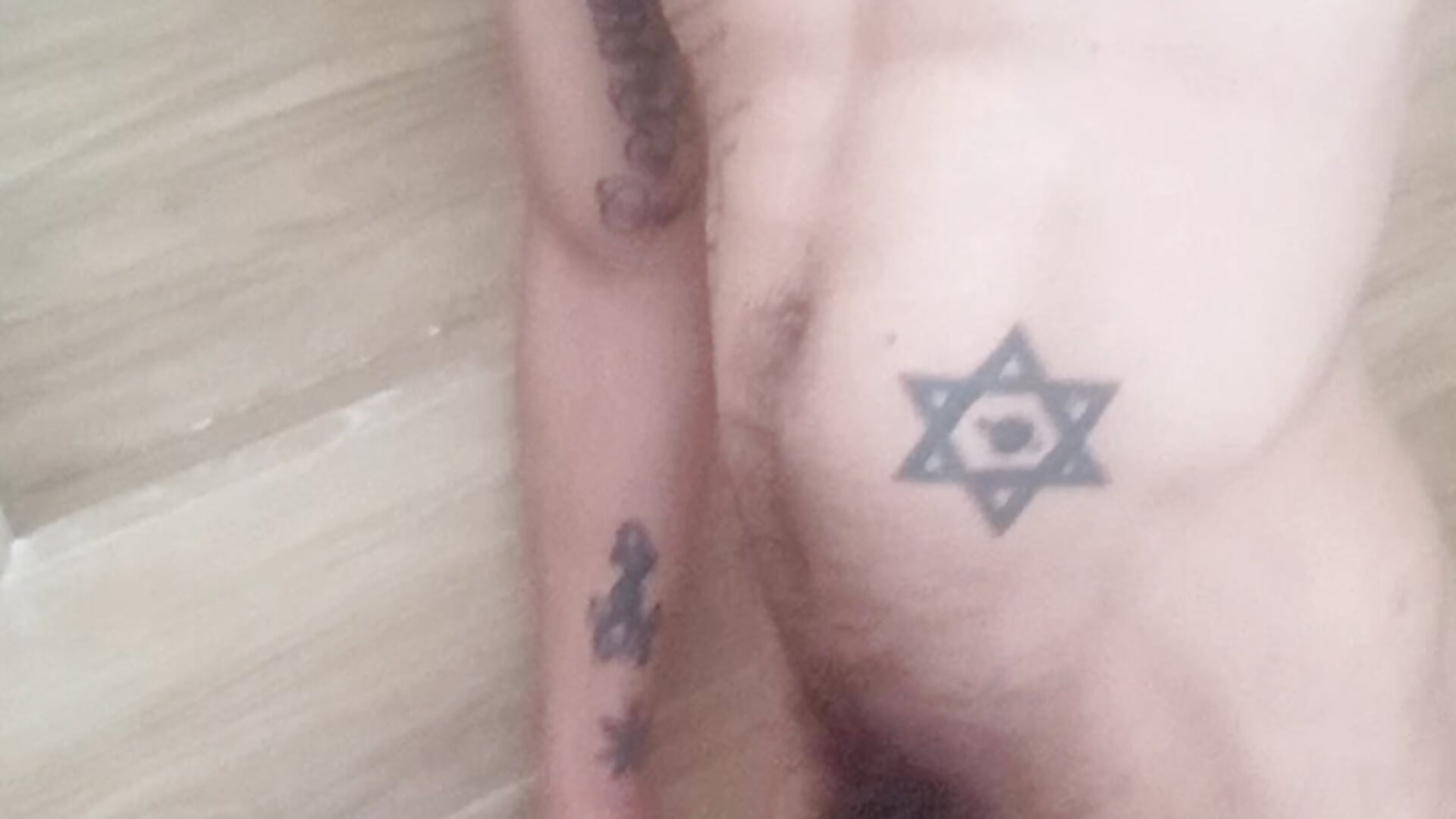 VID_20260412_090254 - Video von thomas2wood Cam-Model