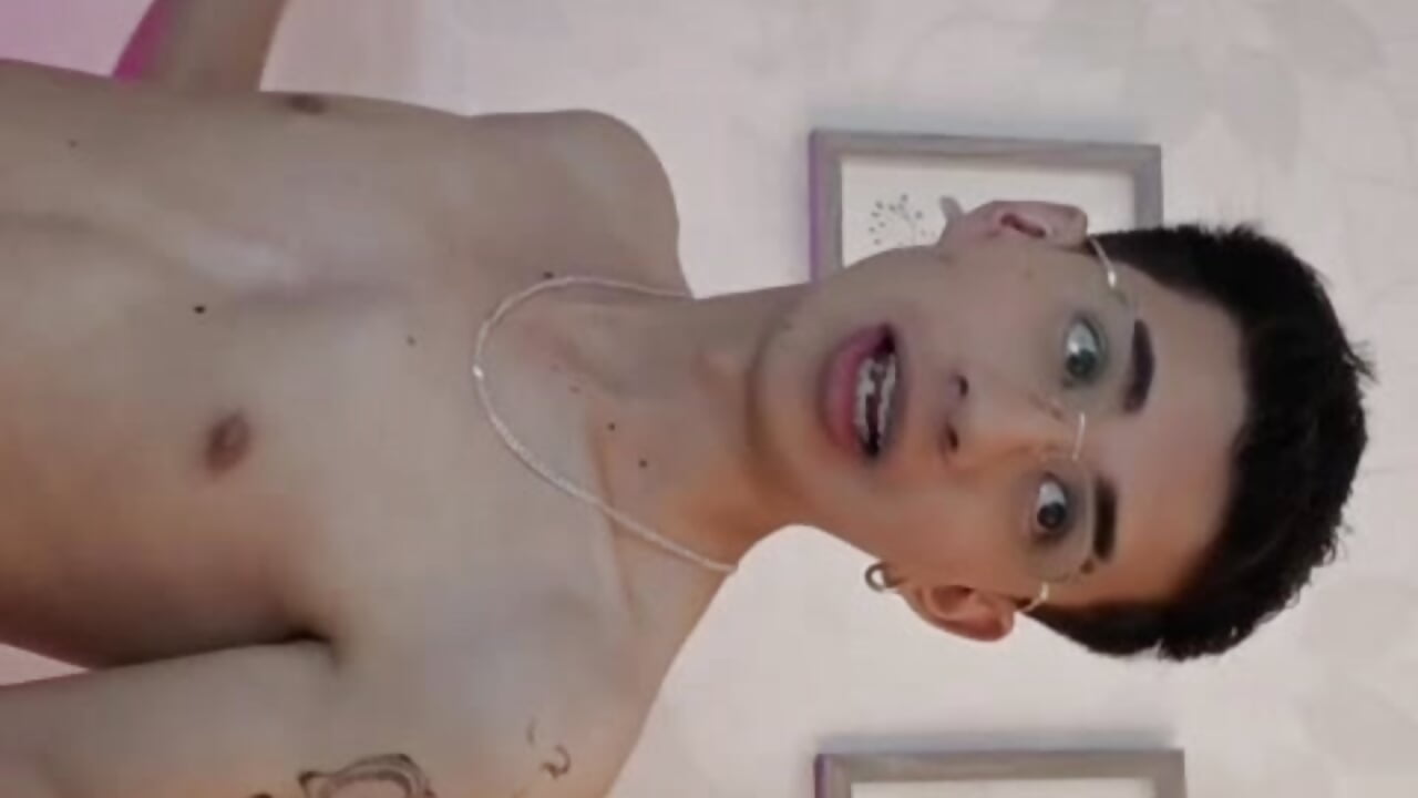 youn_rider Video Thịnh Hành của Người Mẫu trên Cam 4001