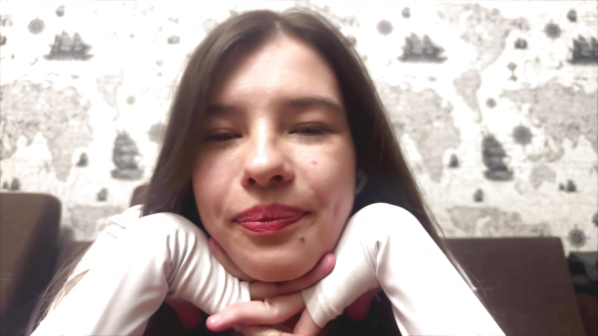 cute eyes teasing - Vídeo de Julllesimons, modelo de vídeos