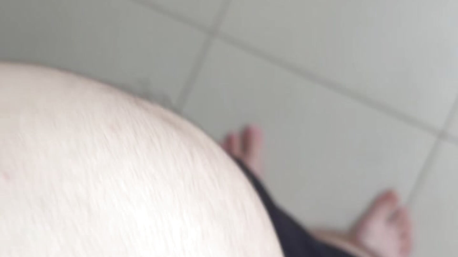 Avant la douche - clip cu Mecvierge model videochat