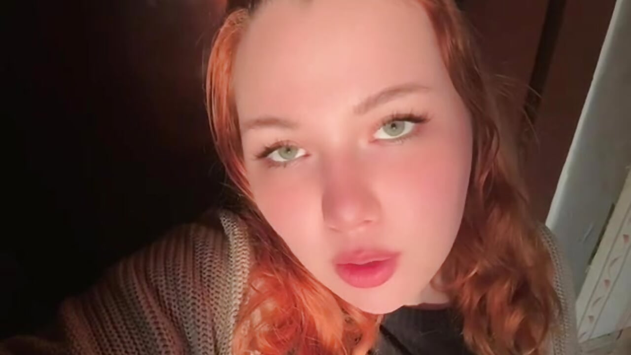 IMG_0667 - vidéo du modèle de showcams Aillia-Rous