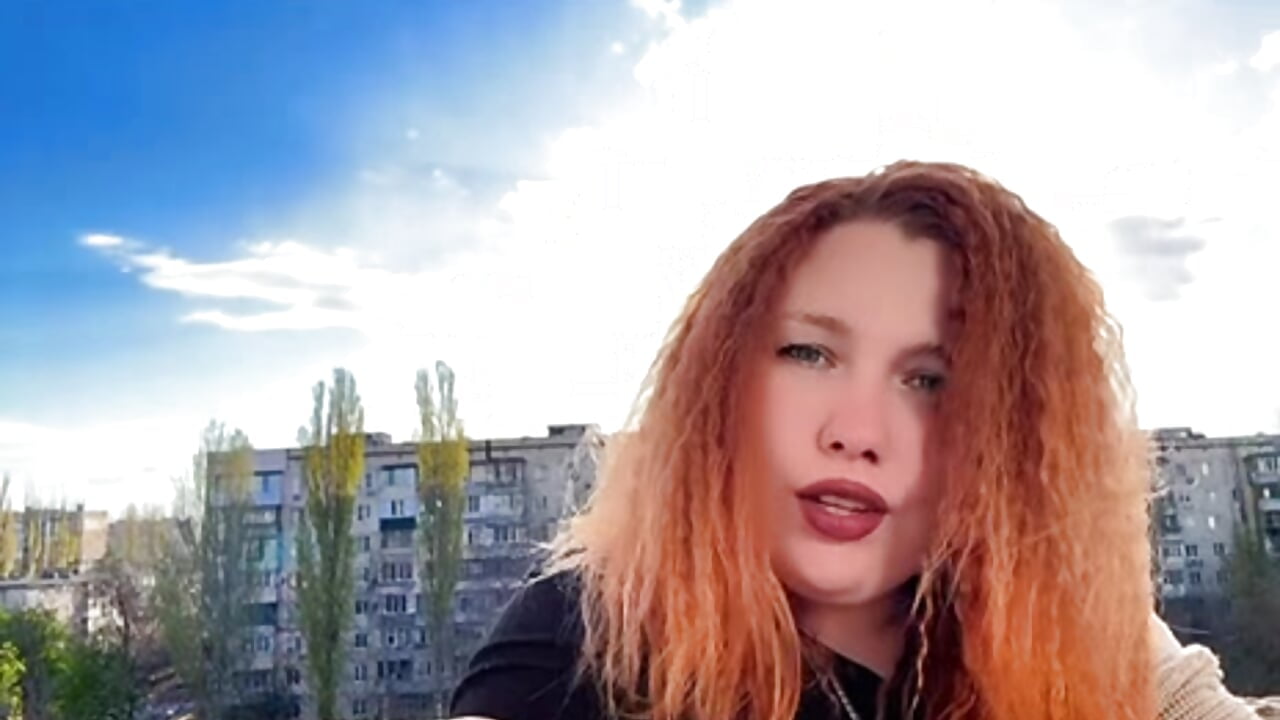 IMG_0741 - vidéo du modèle de showcams Aillia-Rous