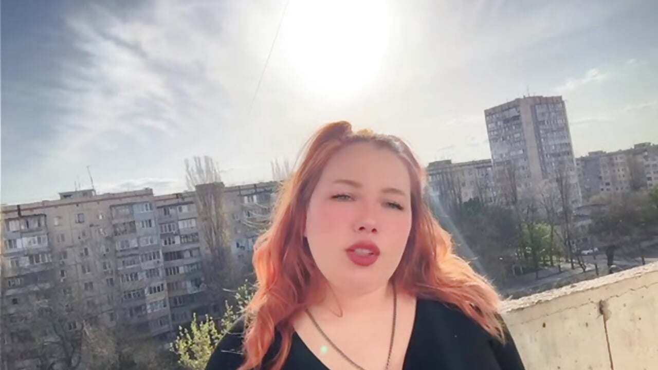 IMG_0635 - vidéo du modèle de showcams Aillia-Rous