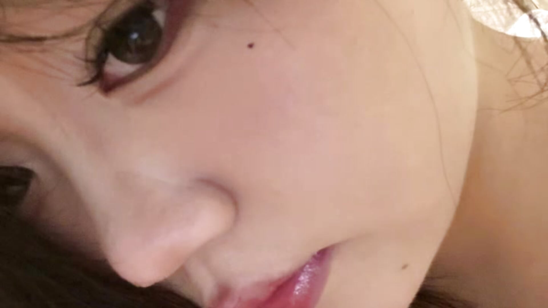 微信视频_20260408182310 - video Lilababy00 kameramallilta