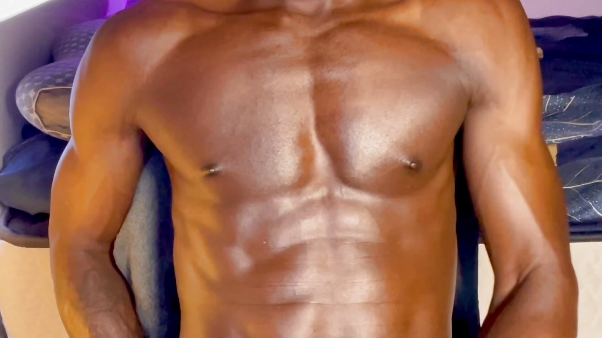 HOT HOT HOT ++ CUM Huummm – video modela na kameri segbemal