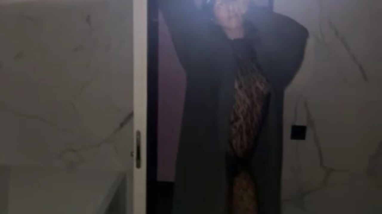 a litle LEO🖤🧡 - video by Laisy_flay1 cam model