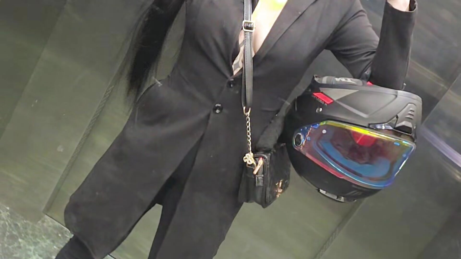 Im line motorcicycles - ক্যাম মডেল AntonelaNerii-এর ভিডিও