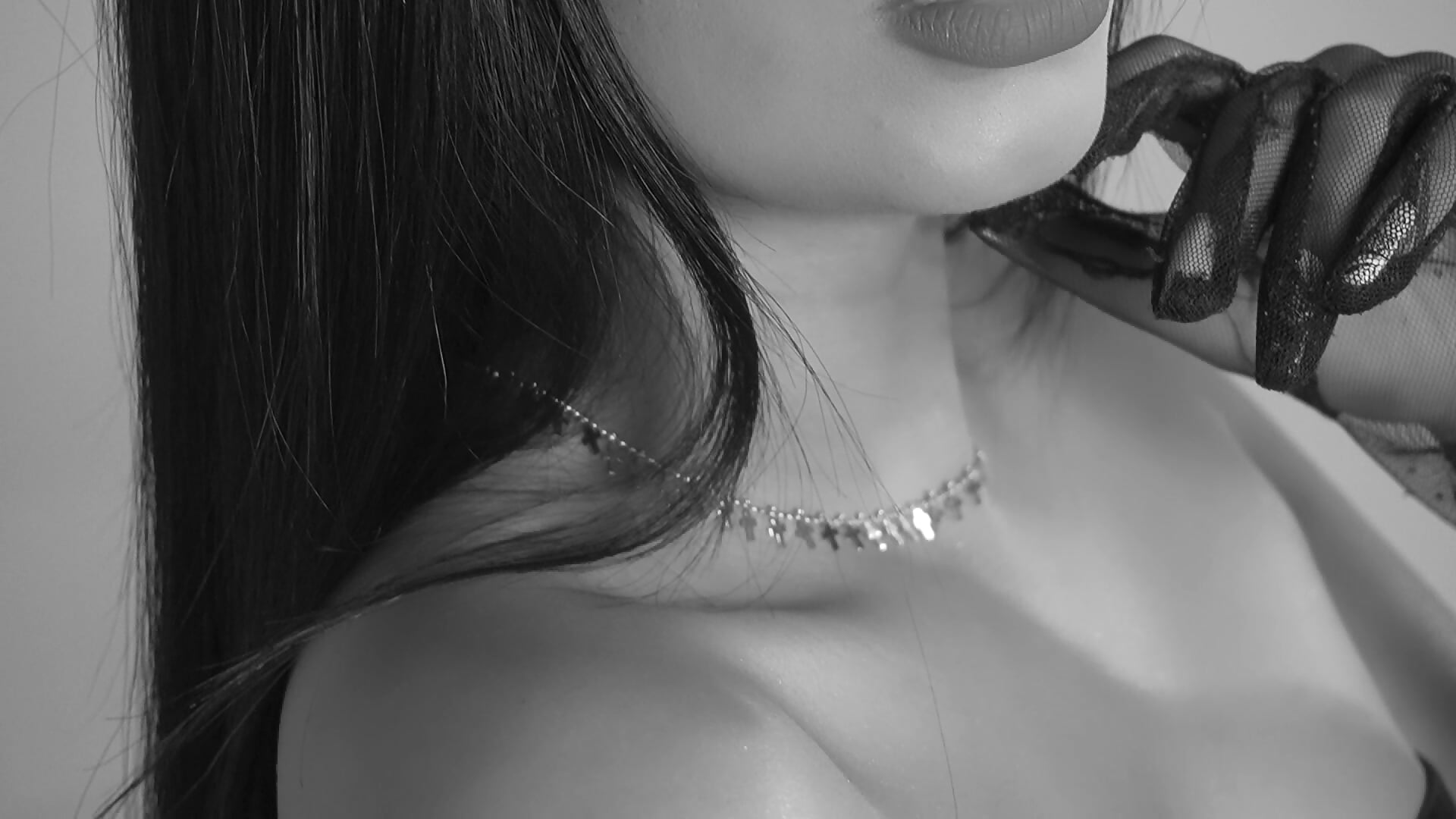 Black and white queen – video od AlissonRossi