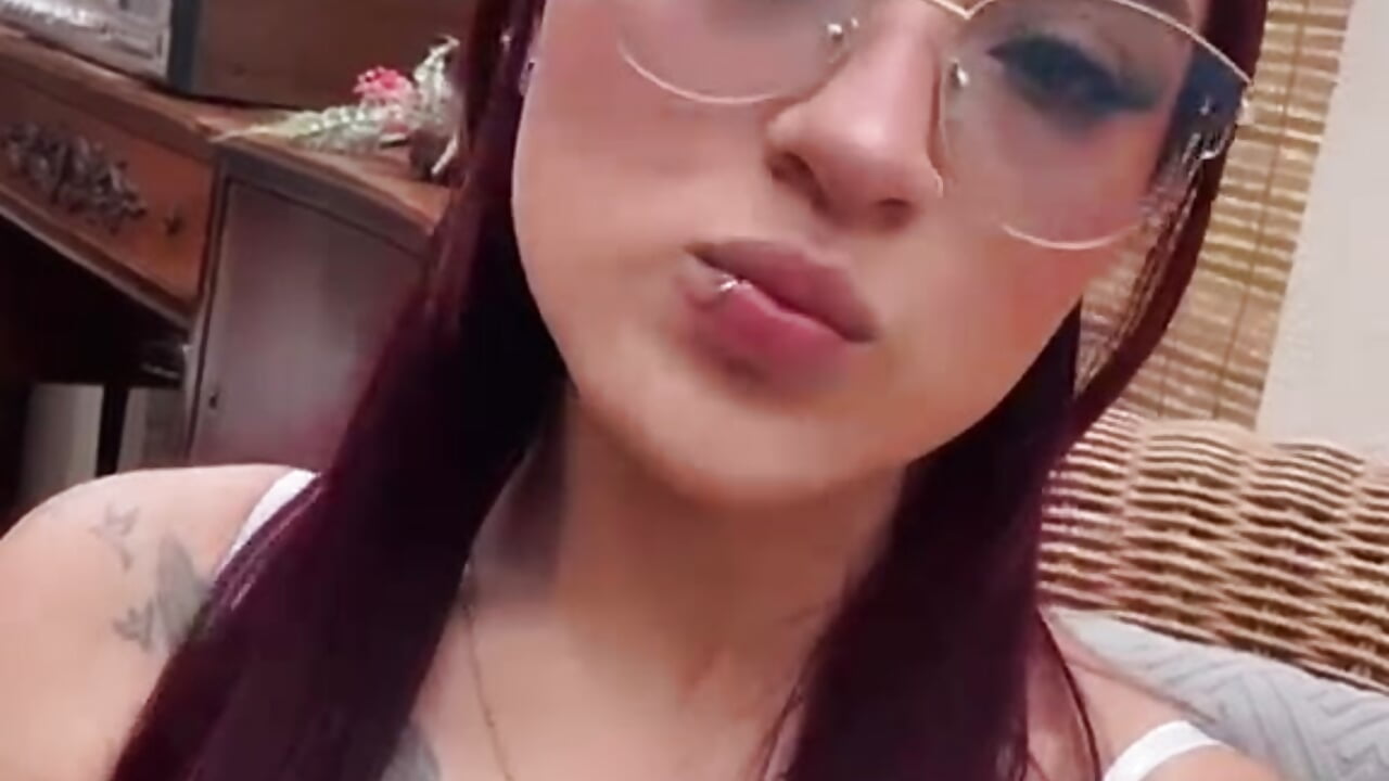 Kisses 💋 - video van Victoria__lee cam-model