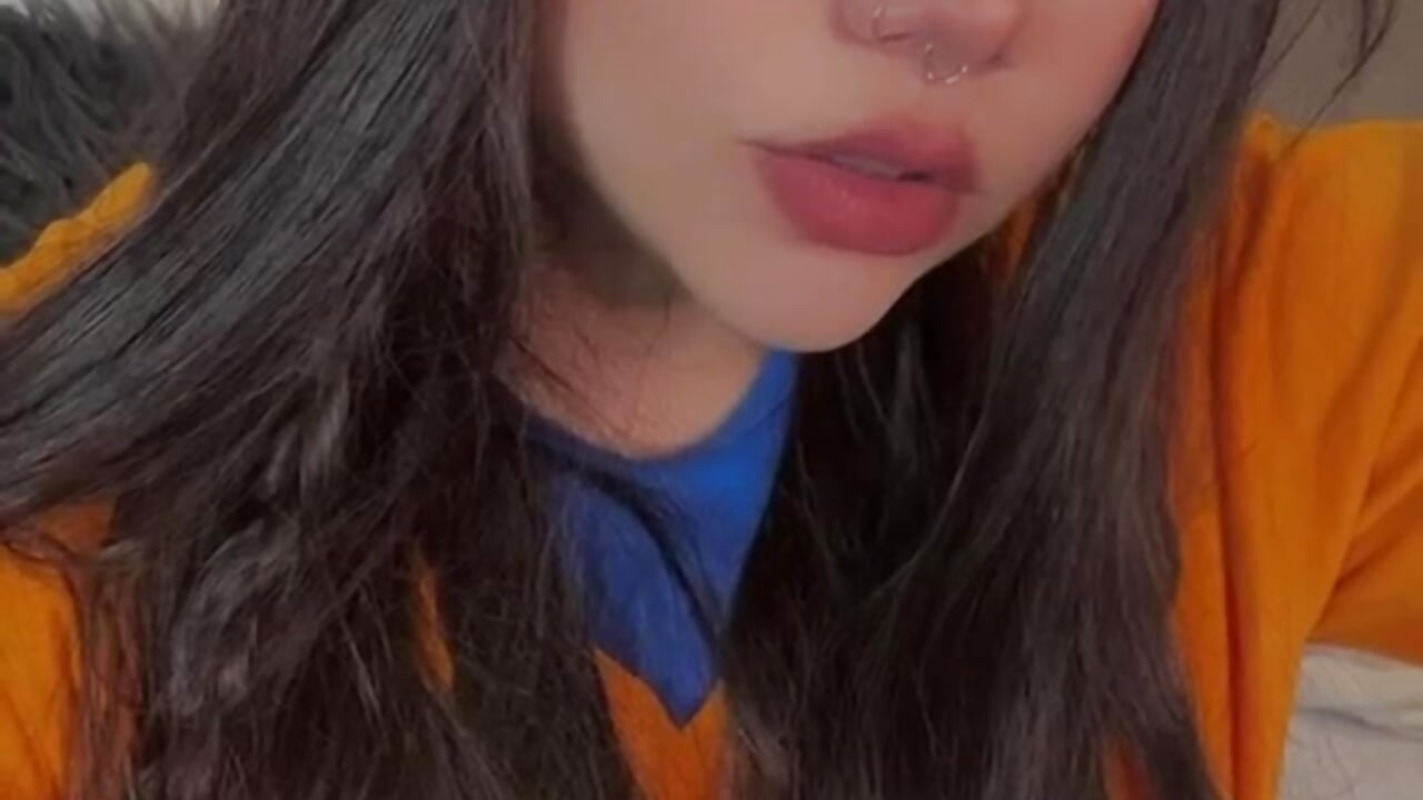 🔥BEUTIFULL 🔥 - video valkyrie_claire_ kameramallilta