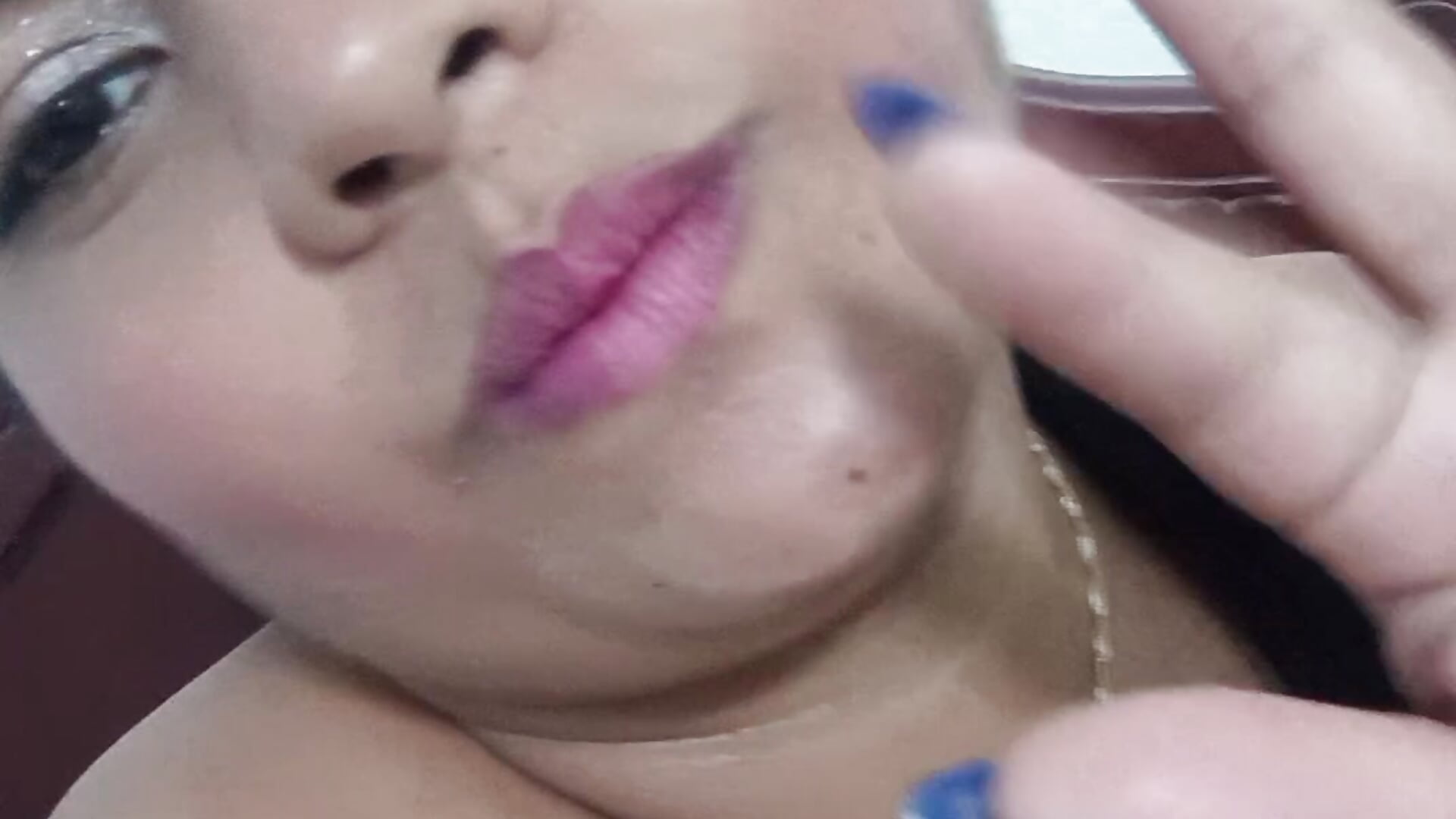 1000485811 - video by Sofia_Moon01 cam model