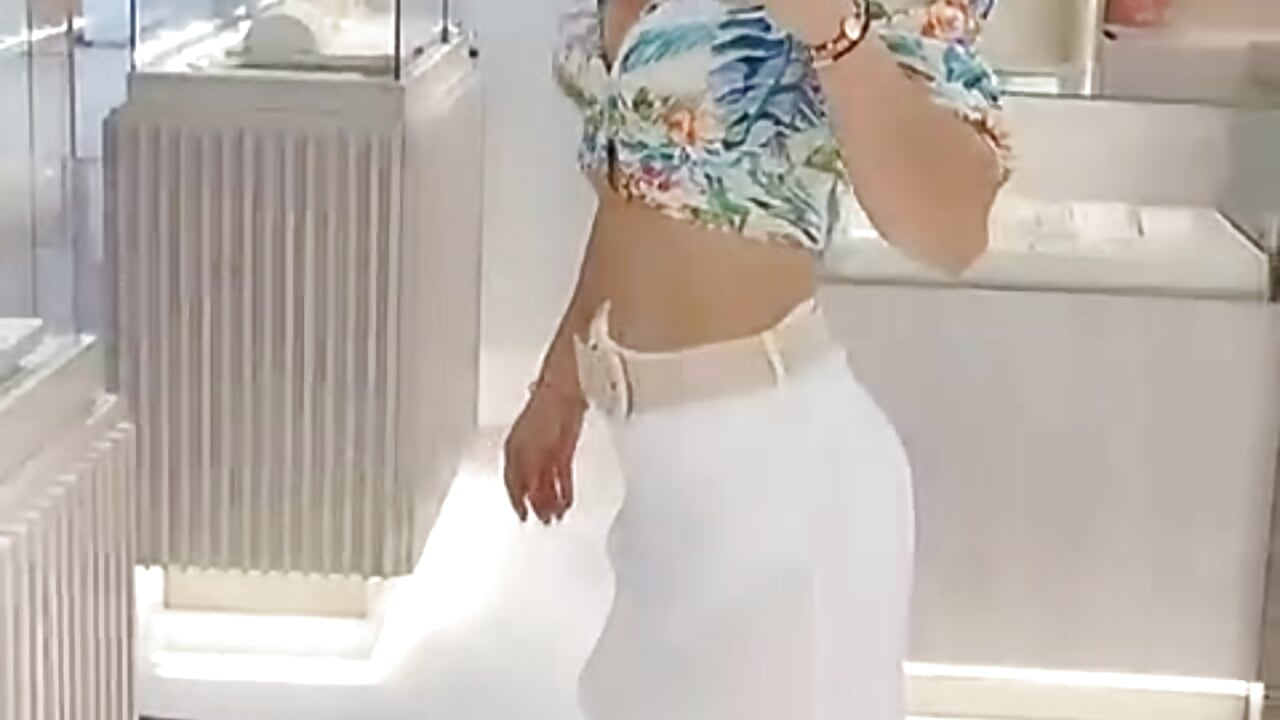 milf in the mall - video by valery_fitt cam model