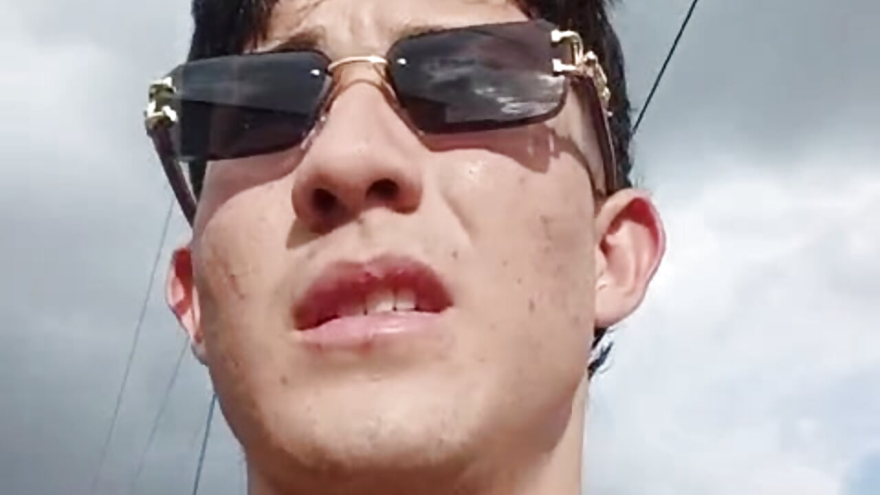 Hi There – видео вебкам-модели angel_of_sinn