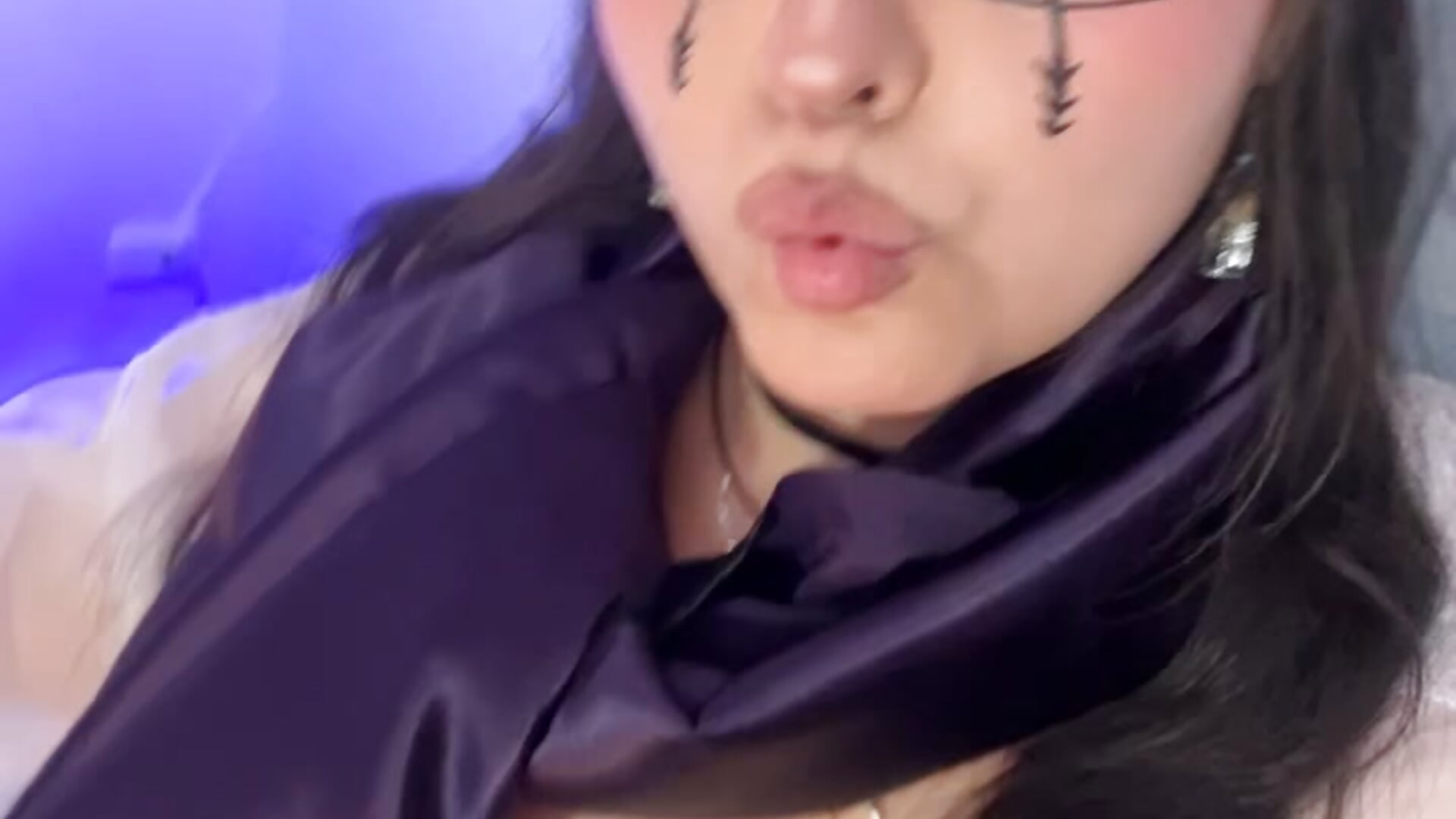 Sexy choso ✨ – video modela na kameri _iamrousie_