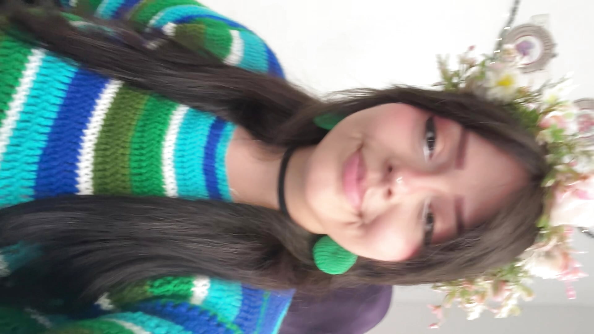 :p - วิดีโอโดย _iamrousie_ โมเดลแคม