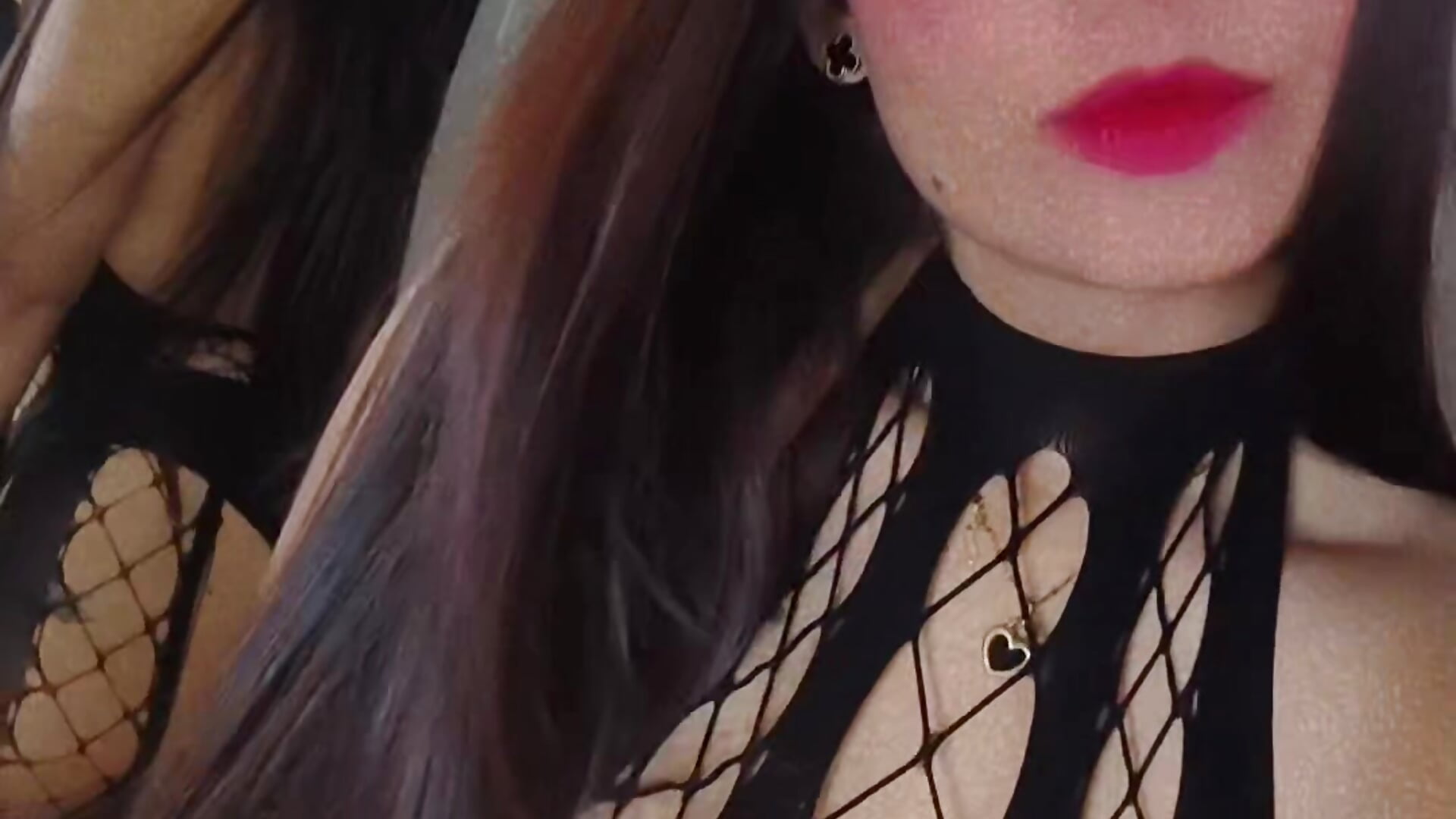 Kiss💋 - 視頻由 NicolSantos 主播提供