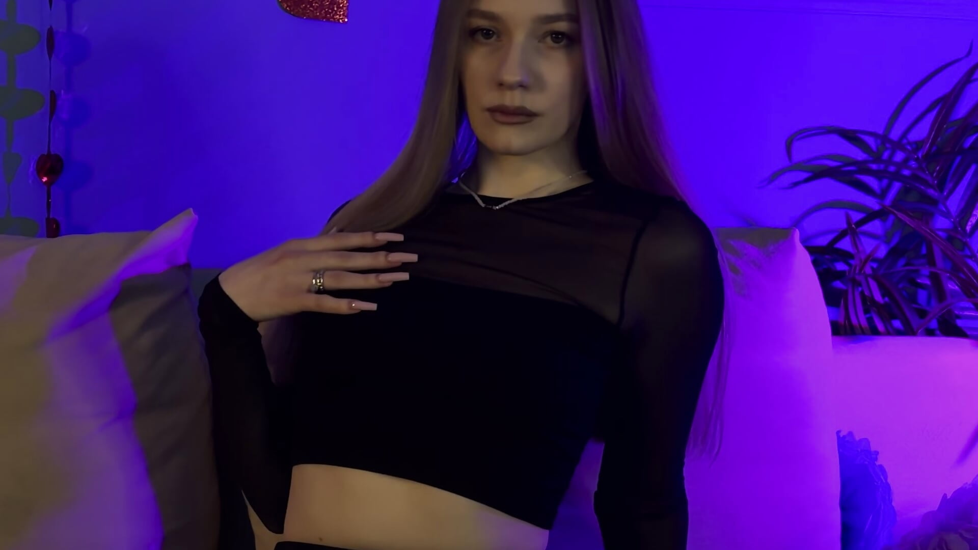 Let's get away from everyone and share our fantasies with each other? - Vídeo de Vanessa___Lui, modelo de vídeos