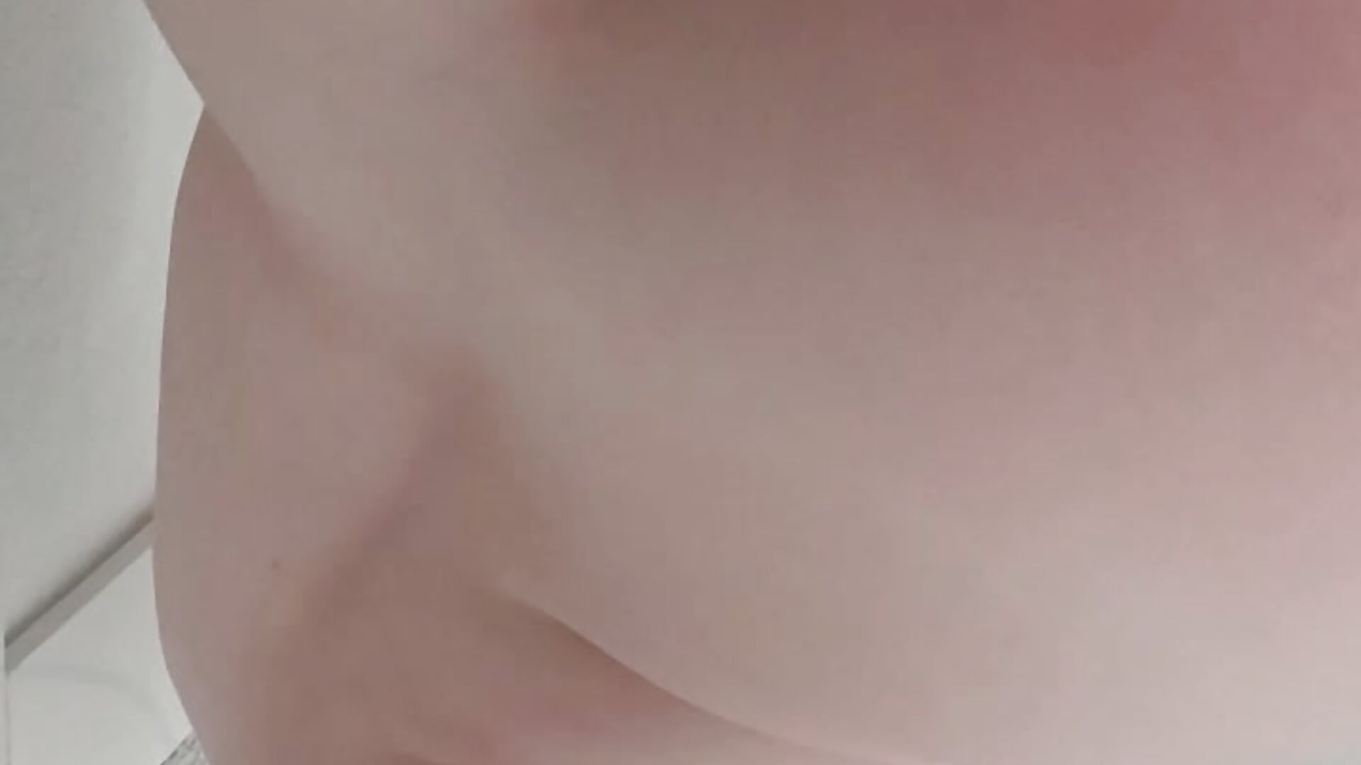 Can I sit on your face? - Vídeo de ElenaBrooks, modelo de vídeos