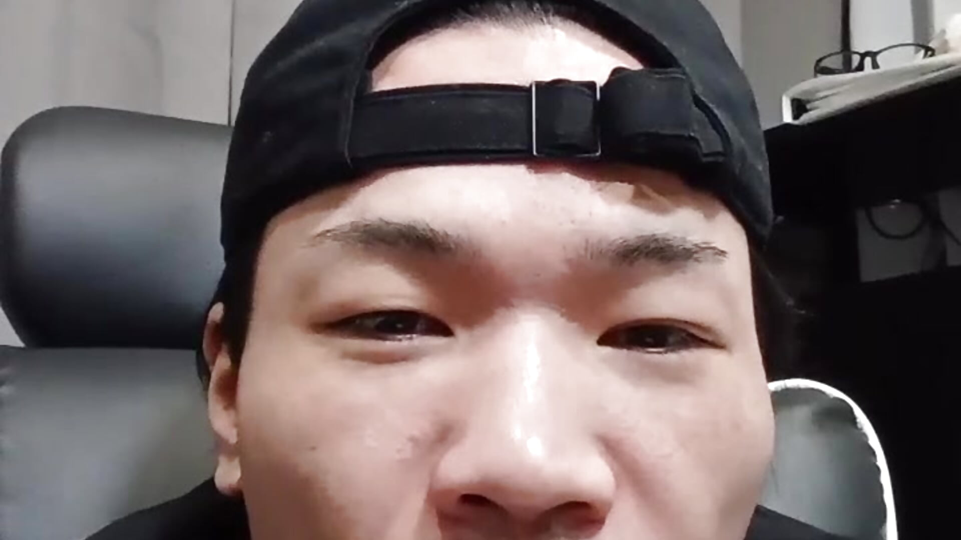 ドングリ - video av 8585donguri5656 cam model