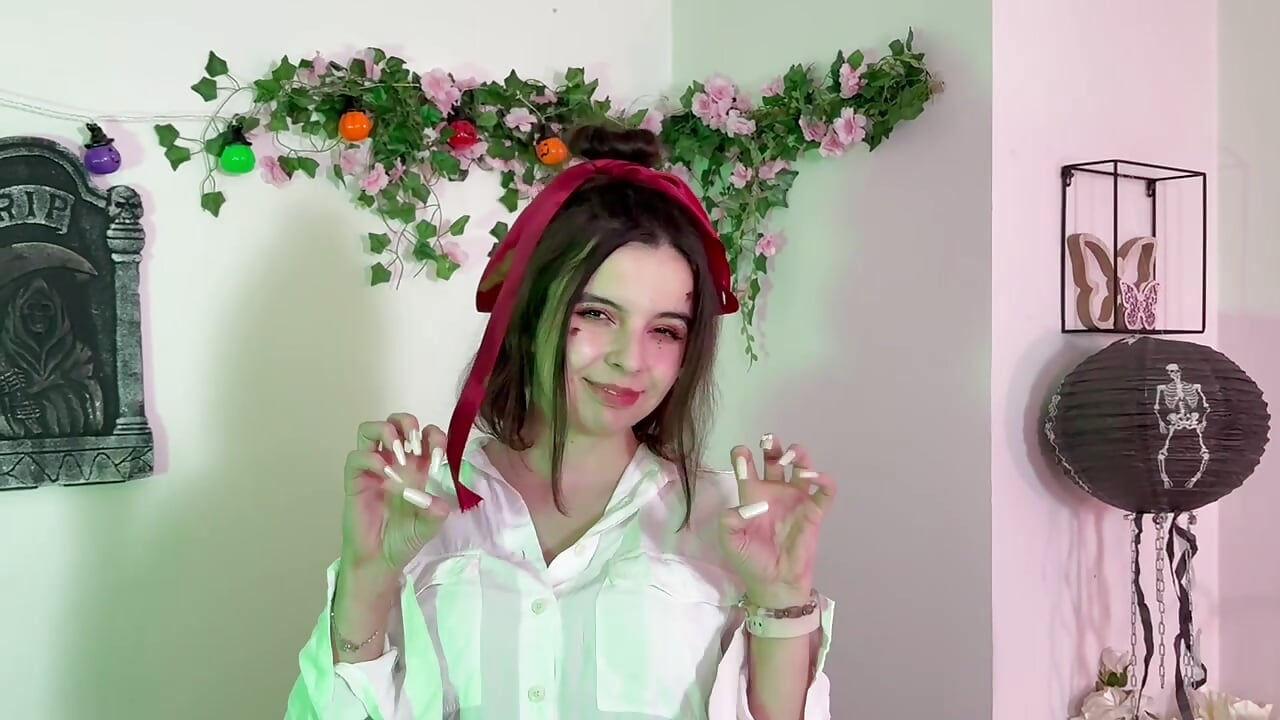 your Halloween Mia ♥ - video mia_mooon_ kameramallilta