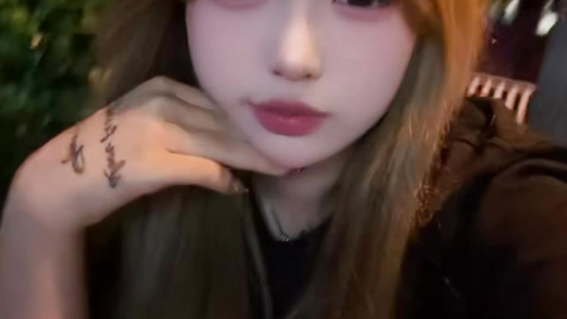 f6c66ea88f947811e7d29cdb0516bfd7 - video by zhnly cam model