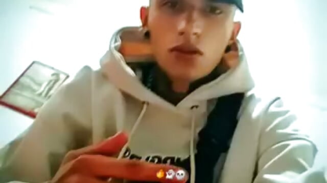 1000003579 - video by Dividedan cam model