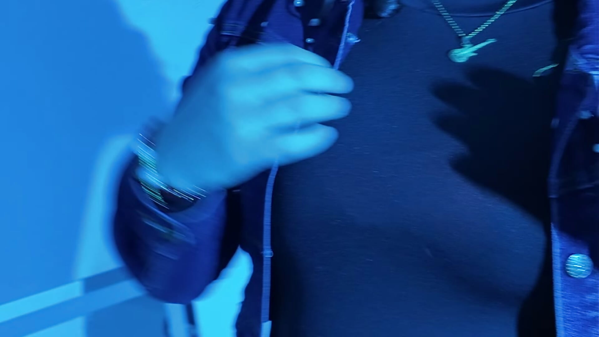 Hey💙 - video oleh Eli_carpenter kamera model