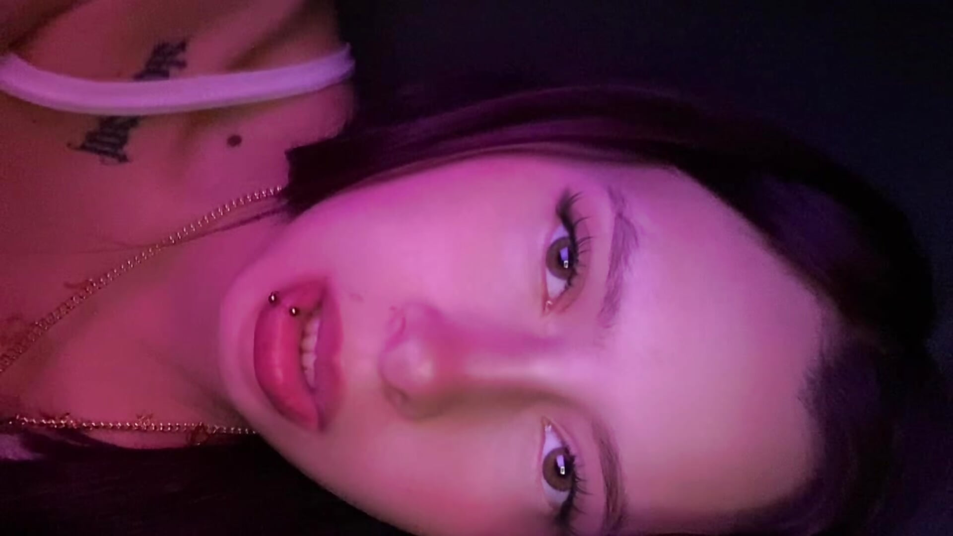 🩷💞 — filmik Angel_Kat, modela(-lki) na kamerkach