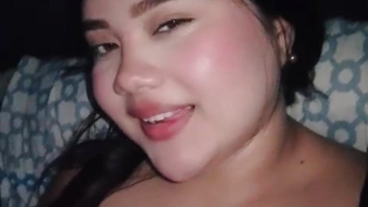 WhatsApp - video od modelky/modela Hot_LatinaX