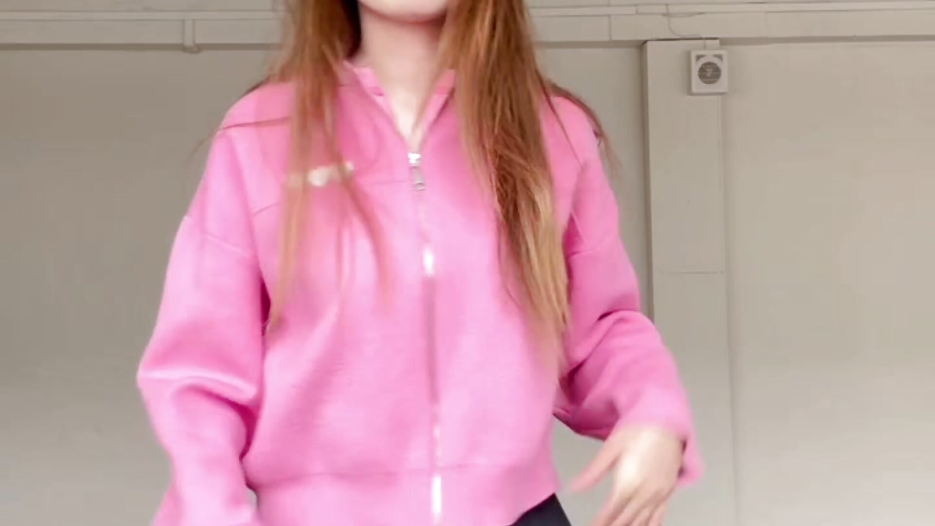 a little dance for u - video Wendy_jyi kameramallilta