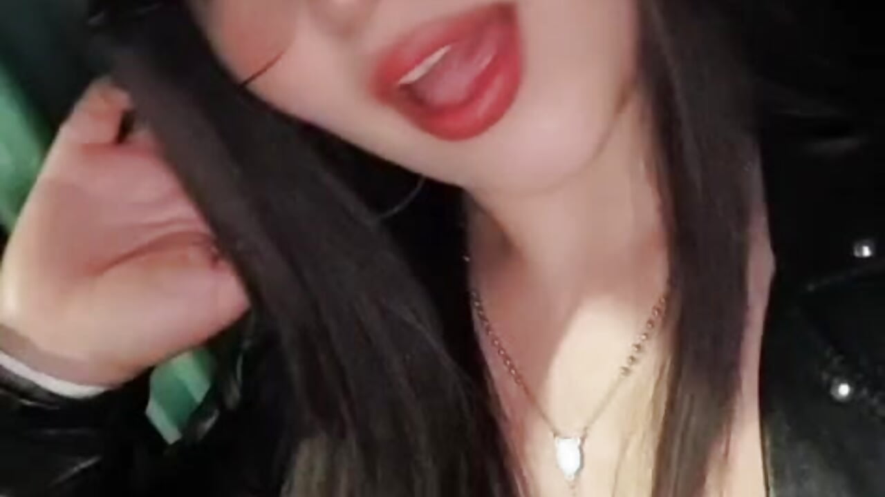 Public - ক্যাম মডেল Hanna-Hot--এর ভিডিও