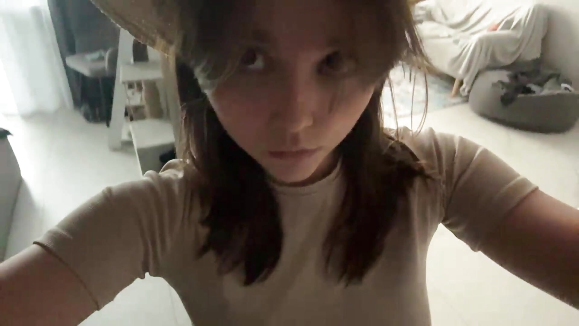 Showtime - video od modelky/modela Thyeiysyla