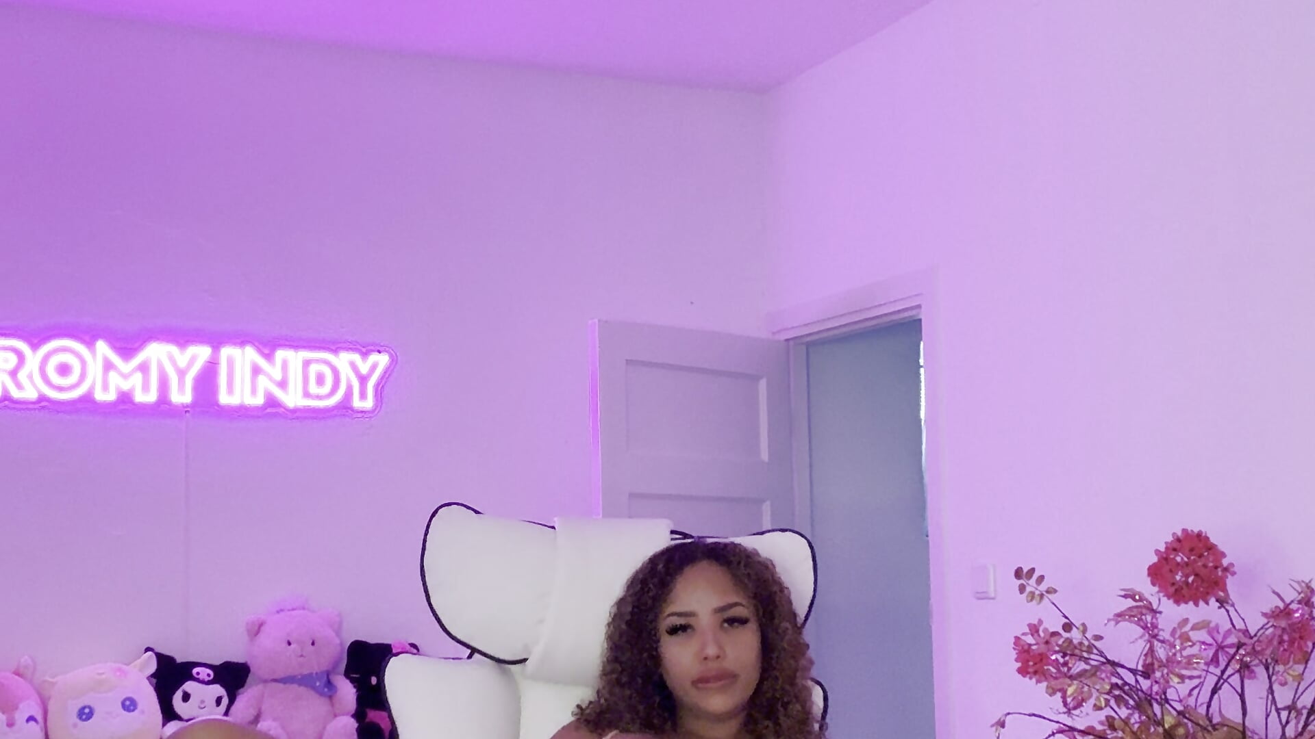 Dildo Makes Me Cream