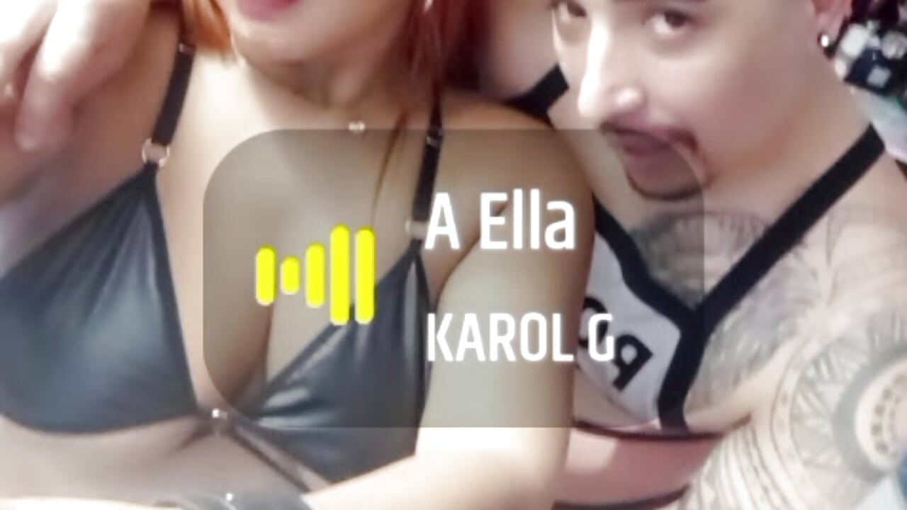 Between glances and secrets - βίντεο μοντέλου Honey_And_Co