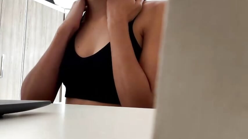 Boobs dance - Video von BarbieInfernalX Cam-Model