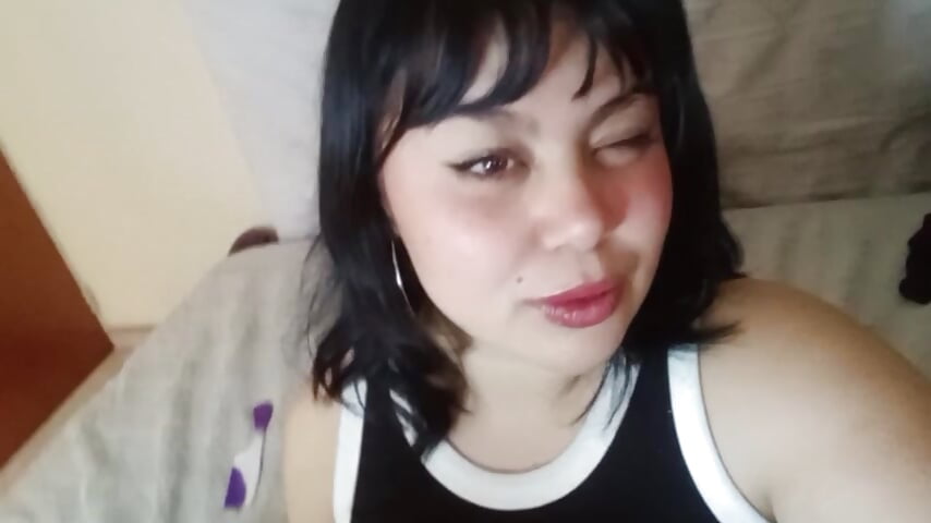Kiss for you 🫦 - Vídeo de RoxaneBrown, modelo de vídeos