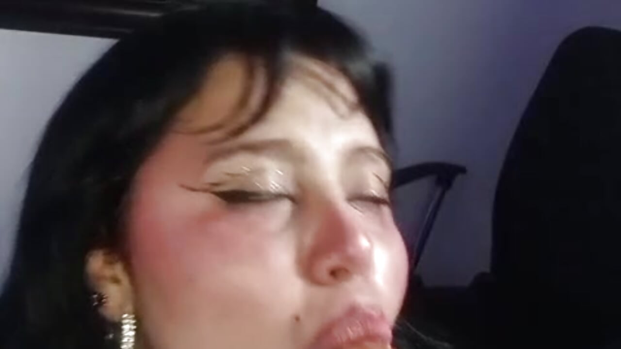 the blowjob is my passion do you want to see - video by RoxaneBrown cam model